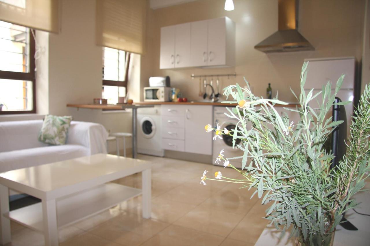 Fantastico Apartamento Muy Luminoso Zona Genial Sevilla Kültér fotó